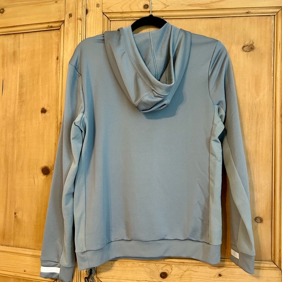 Adidas Men’s Aeroready Light Gray Hoodie Size M - Picture 2 of 8